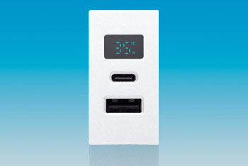 USB C and A 35W Power Delivery img