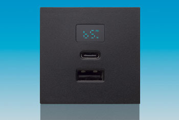 USB C and A 65W Power Delivery img